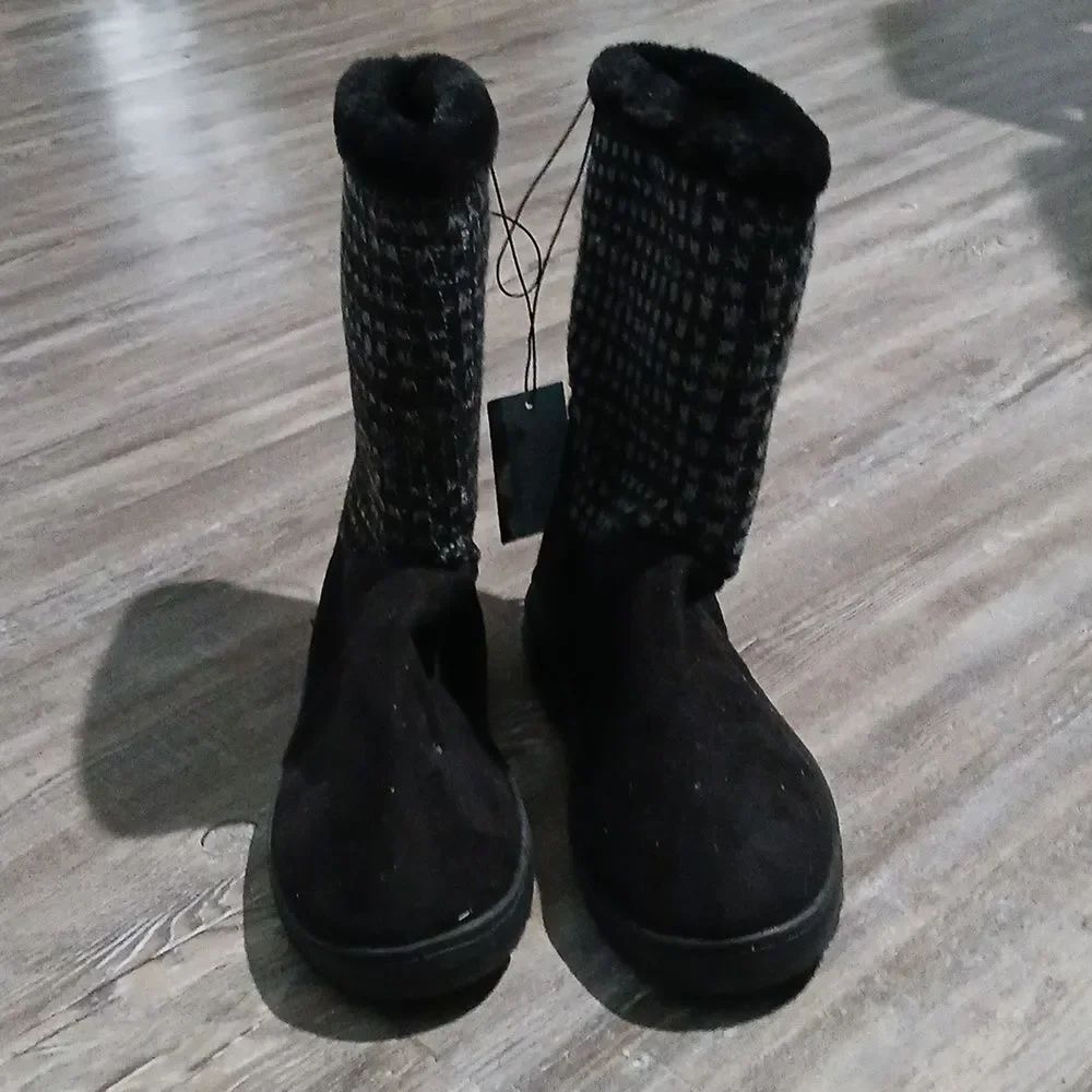 Chatz by Chatties ladies winter boots Sz 11 NWT